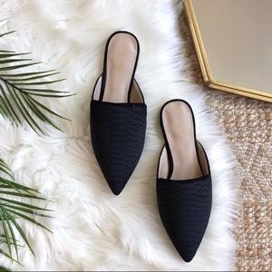 Aldo snakeskin suede loafer